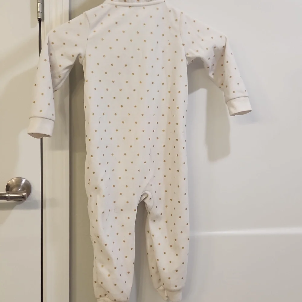 Carter’s One Piece Zip Front | Baby 24 months‎ | White Gold Polka Dots